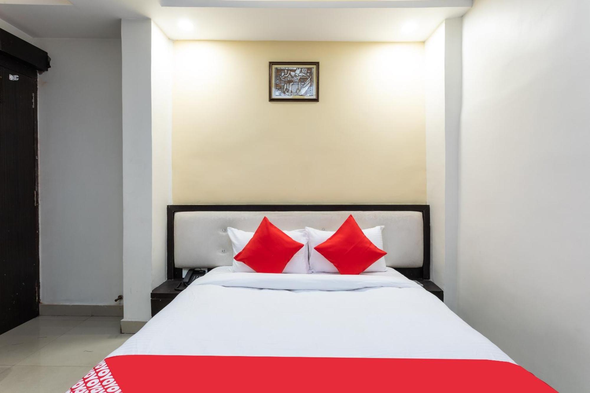 בהופאל Spot On Hotel Trishla מראה חיצוני תמונה