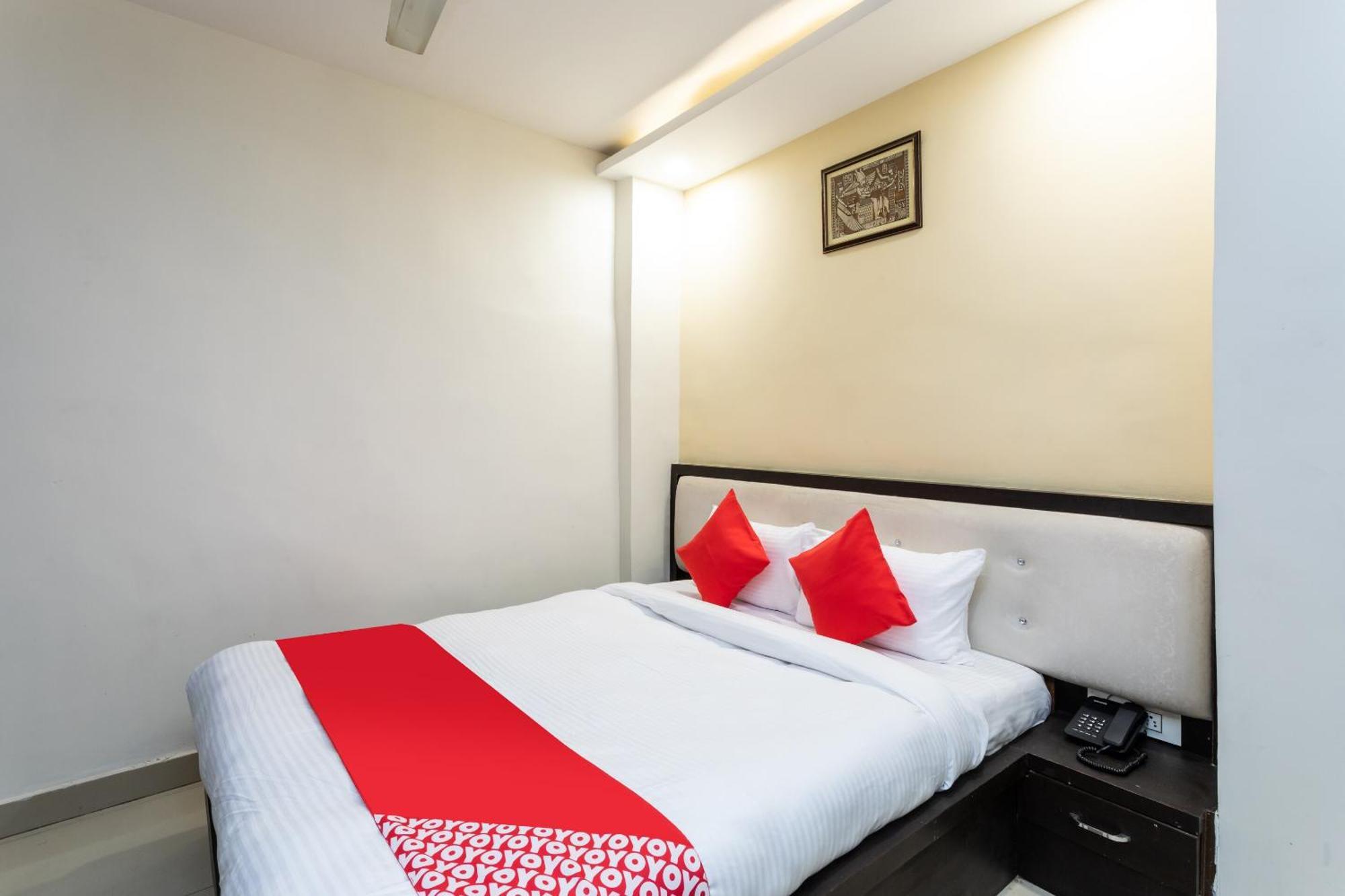 בהופאל Spot On Hotel Trishla מראה חיצוני תמונה